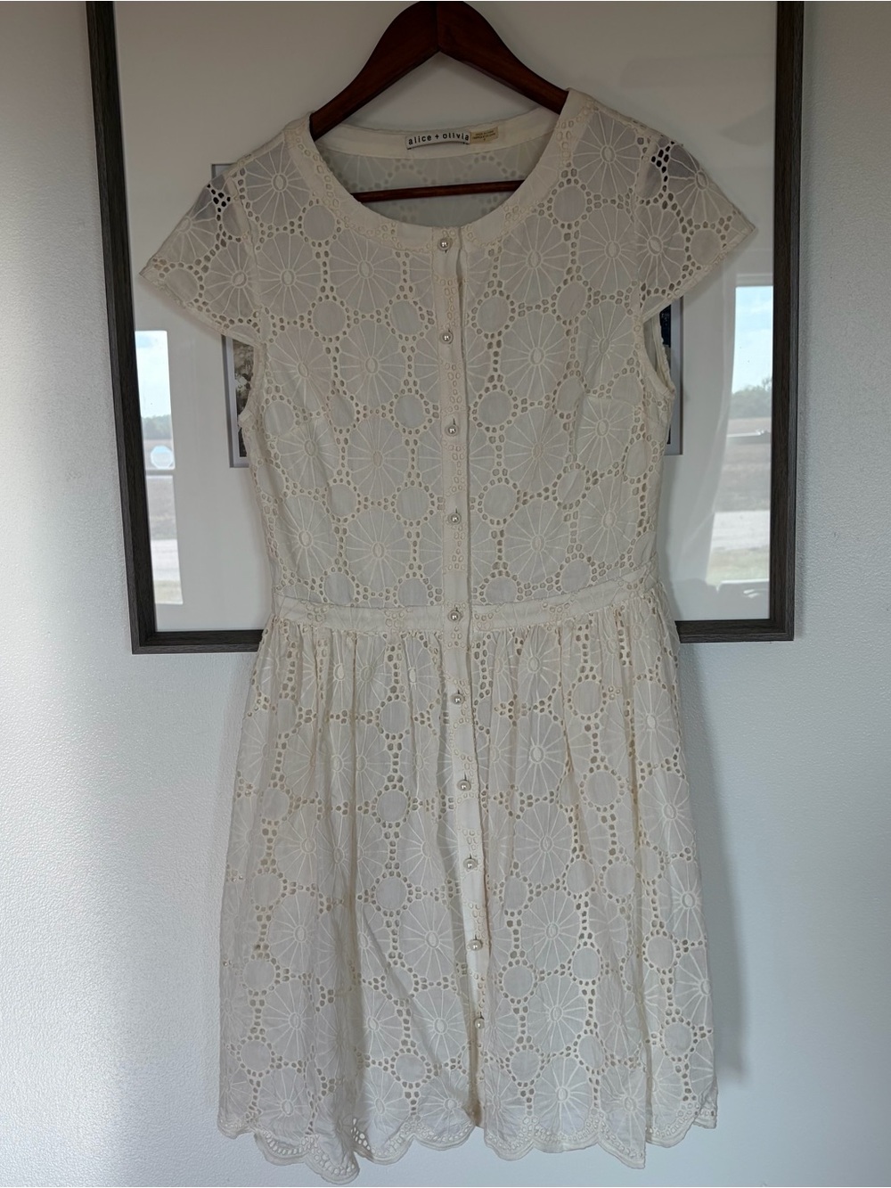 Alice & Olivia cream lace dress